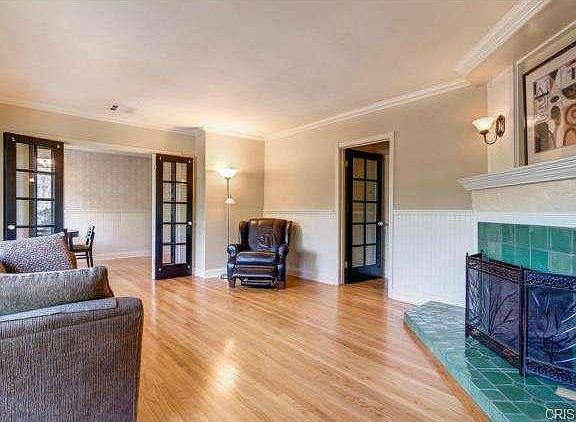 3rd image of 12342 Laurel Terrace Dr