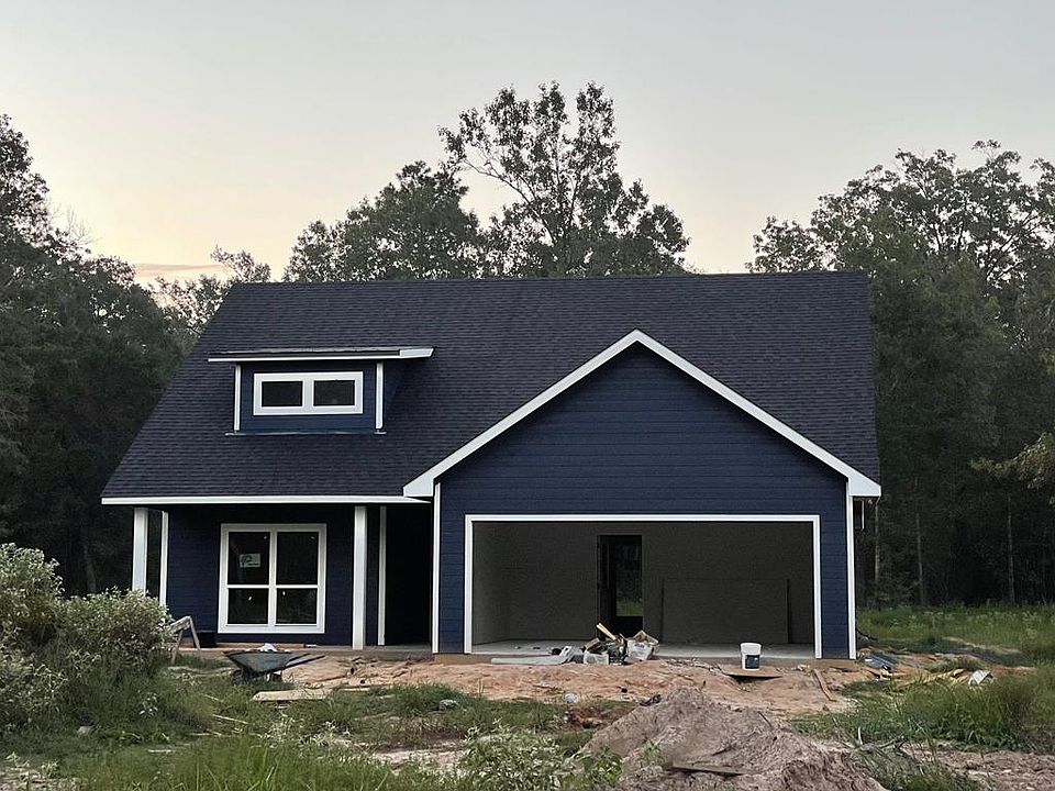 1st image of 224 Countrywood Dr