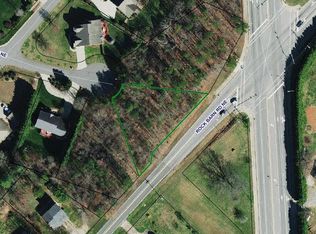 608 7th St NE UNIT 18, Conover, NC 28613