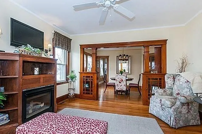 31 Nicholl St — Photo 5