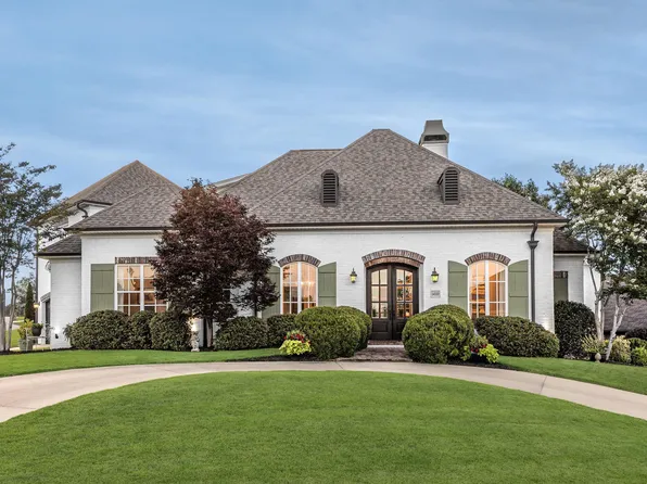 14100 Overcreek Pass, Little Rock, AR 72211