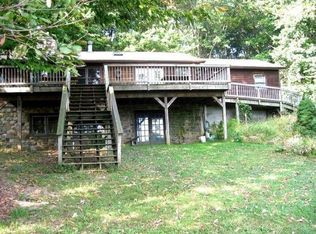 440 Fieldstone Rd, Honey Brook, PA 19344