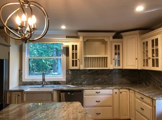 83 Lexington Ct, Red Bank, NJ 07701