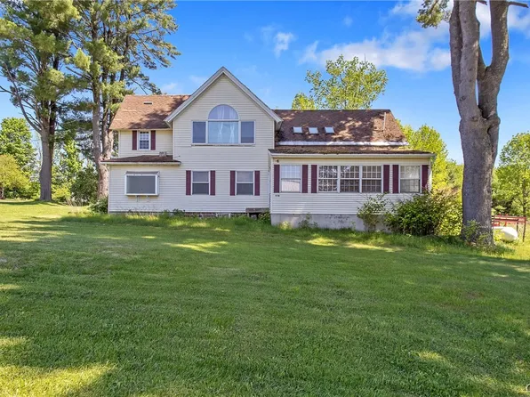 174 Chapman Rd, Parish, NY 13131