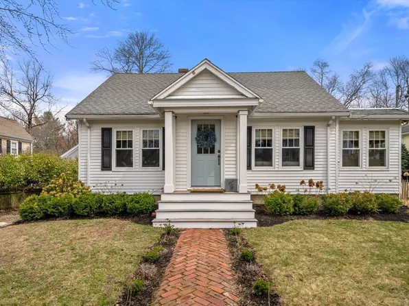 386 Country Way, Scituate, MA 02066