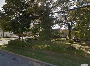 1486 Kiefer Ave, Elmont, NY 11003