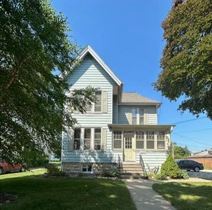 6018 14th AVENUE, Kenosha, WI, 53143
