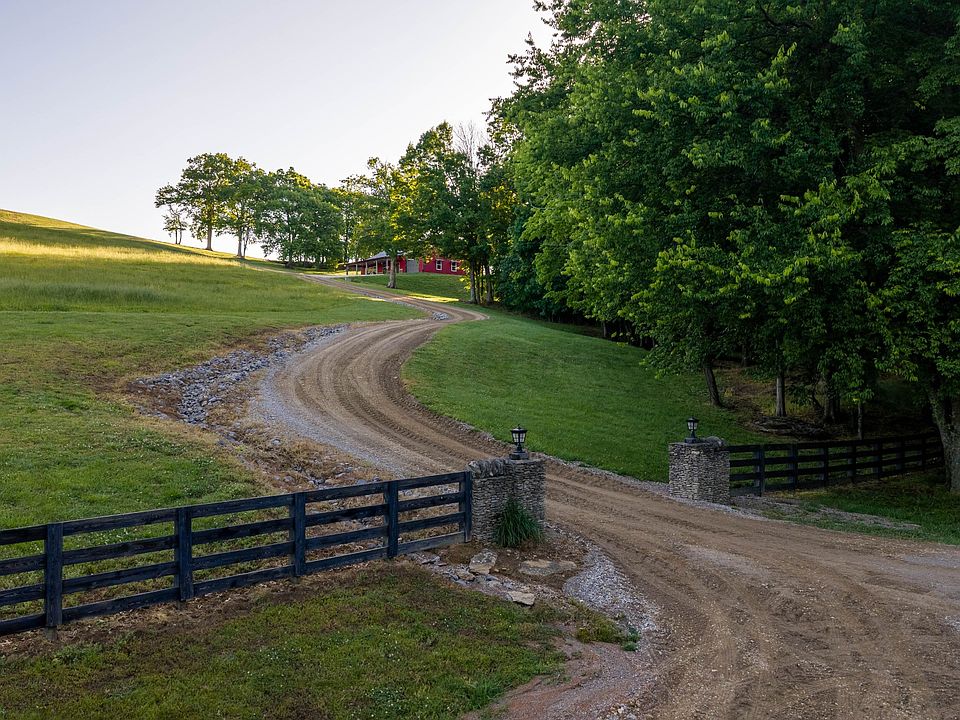 70th image of 3210 Morel Rd