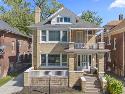 5154-5156 Burns St, Detroit, MI, 48213