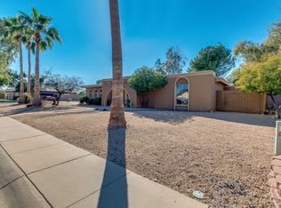 2540 E Shangri La Rd, Phoenix, AZ 85028