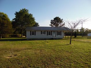 325 Moore Town Rd, Walstonburg, NC 27888