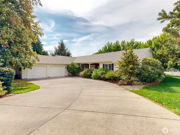 2460 Fairfield Drive, Walla Walla, WA 99362