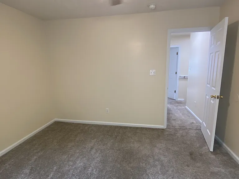 350 Bracken Pl — Photo 12