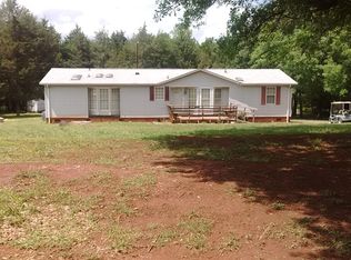5300 Lippard Ln, Harrisburg, NC 28075