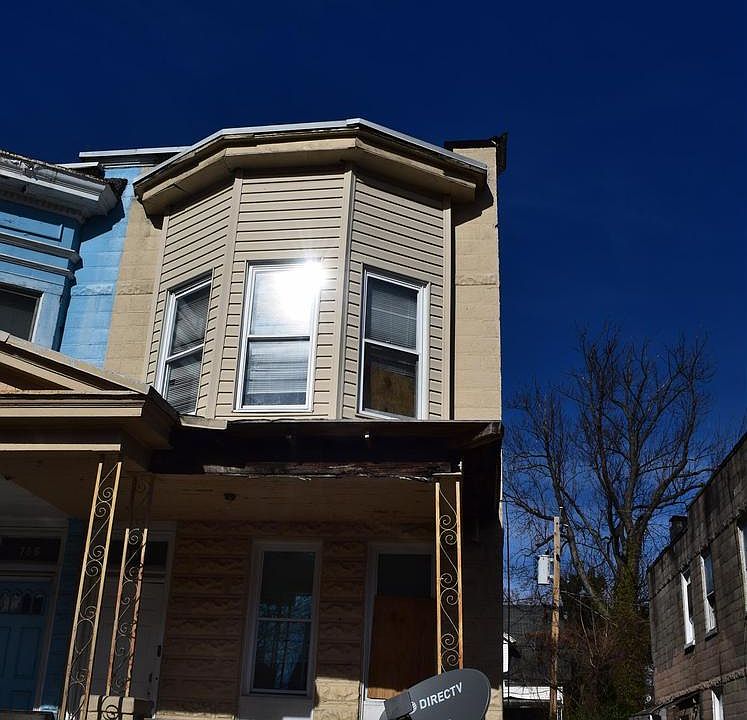 1st image of 710 E 41st St