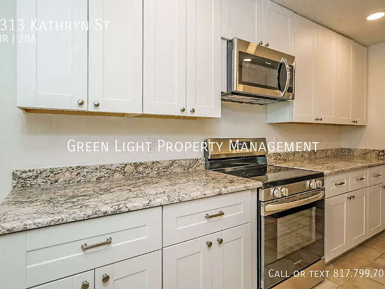 1313 Kathryn St — Photo 6