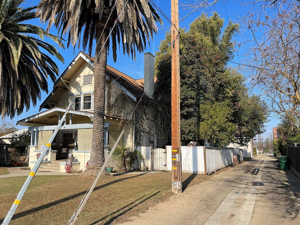 2nd image of 833 Mariposa St