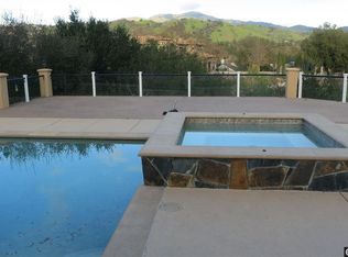 131 Valley Oaks Dr, Alamo, CA 94507