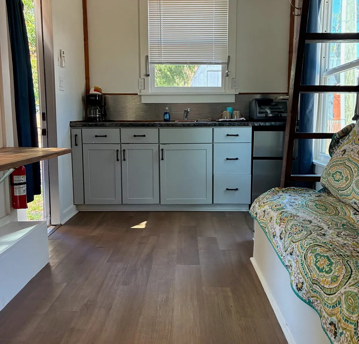 41 Cattail Ln — Photo 2