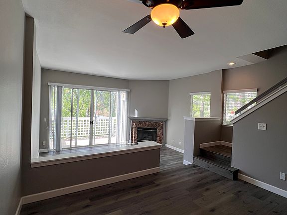 5th image of 24514 McBean Pkwy APT 49