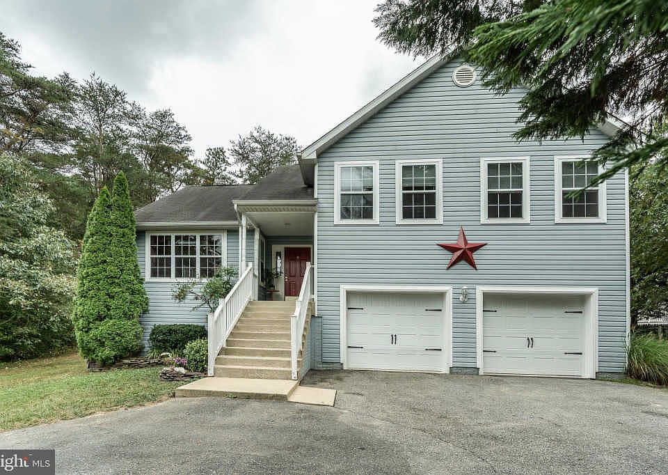 1st image of 119 Foxhound Dr