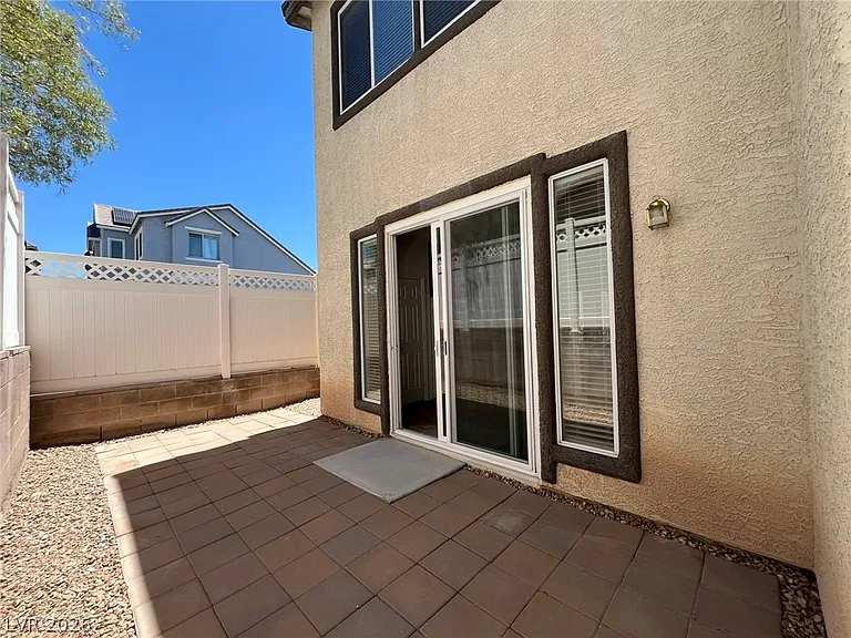 2848 Radiant Flame Ave — Photo 35