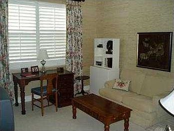 4th image of 1520 Oak Harbor Blvd APT 303
