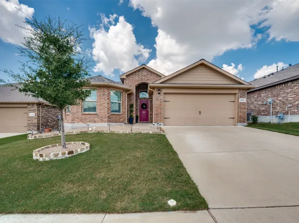 9904 Huntersville Trl, Fort Worth, TX 76108
