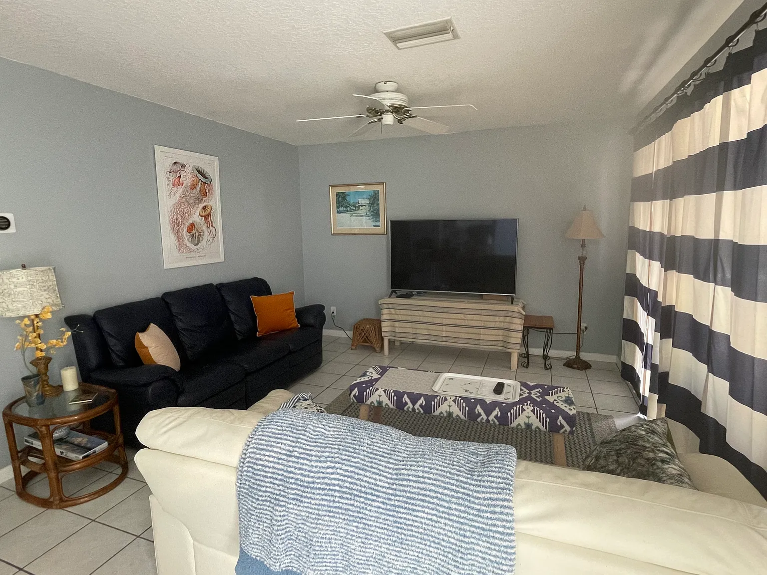 2 bed, $2,400 — Photo 2