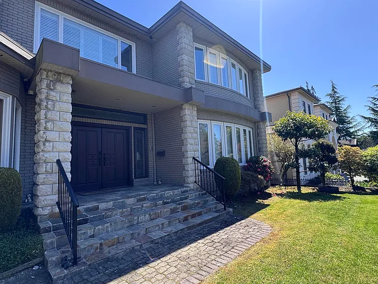 7188 Beechwood St — Photo 3