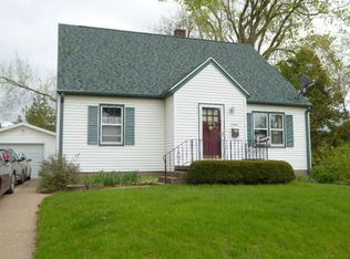 2782 Buena Vista St, Dubuque, IA 52001