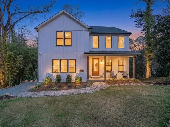 1200 Roosevelt Dr, Chapel Hill, NC 27514