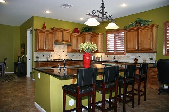 2nd image of 22128 N 37th Pl