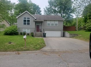 508 Terrace Dr, Warrensburg, MO 64093