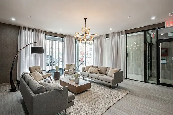 Sold by E Realty International Corp | media 34