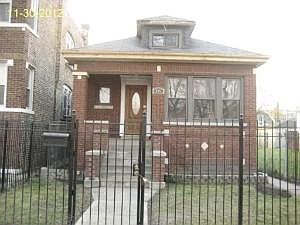 1st image of 946 N Homan Ave