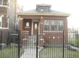 946 N Homan Ave, Chicago, IL