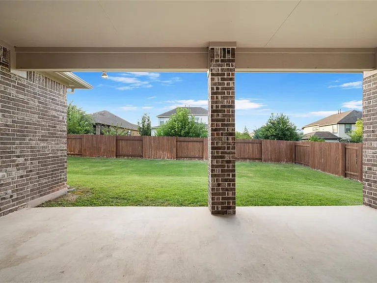 5146 Veranda Ter — Photo 23