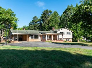 912 Mayford Dr, Kernersville, NC 27284