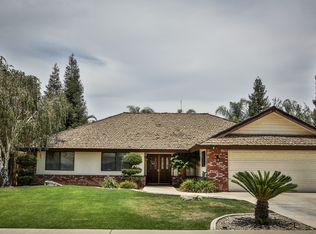 6204 Olive Knolls Dr, Bakersfield, CA 93308