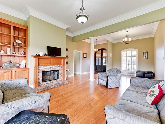 5th image of 12409 Sugarmill Dr