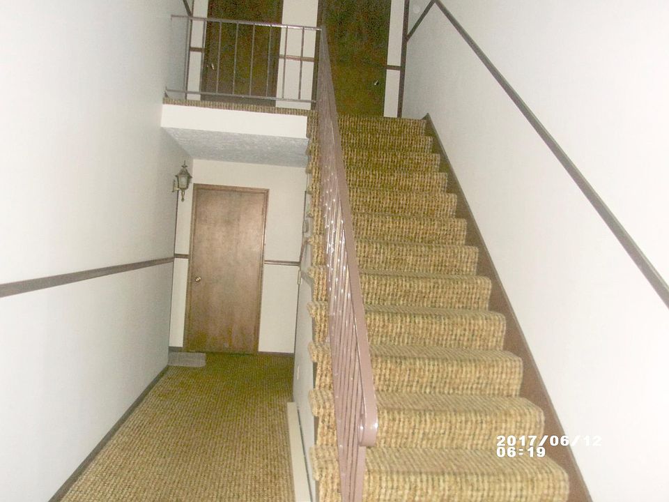 1st image of 376 Twilight Dr APT 4