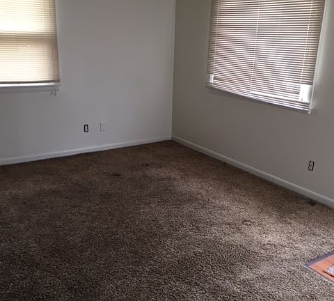 4th image of 3775 Colbourne St