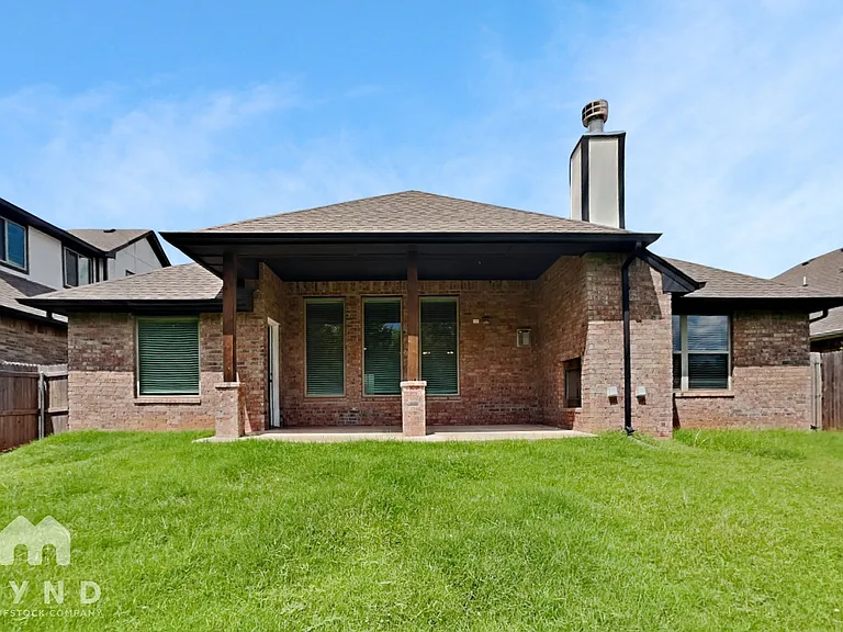 5400 Riverrun Ct — Photo 18