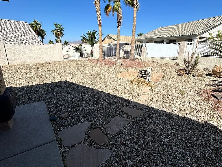 2413 Jacob Row — Photo 28