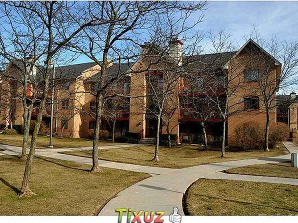 1478 Pilgrims Way #1721, Oakville, ON L6M 3G7