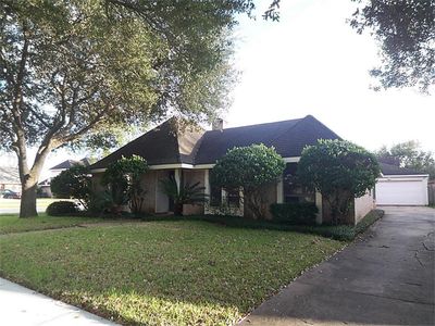 3030 S Blue Meadow Cir, Sugar Land, TX, 77479