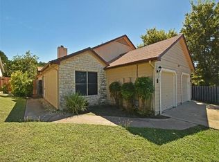 502 Cutty Trl APT A, Lakeway, TX 78734