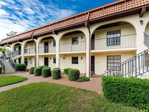 4th image of 150 Englewood Isles Pkwy Unit 406