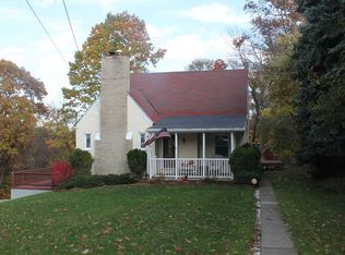 524 Roosevelt Rd, Pittsburgh, PA 15237